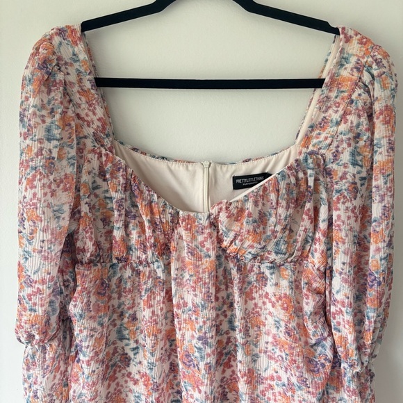 Pretty Little Thing Maternity Pink Floral Plisse Mini Dress Long Sleeve Fitted - Picture 3 of 14